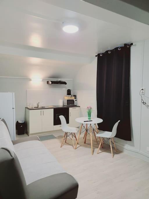 Cosy Appartement Pierrefitte Sur Seine Proche Paris "Appart'1" ภายนอก รูปภาพ